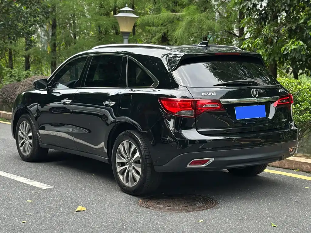 Acura MDX 2014 — фото 8