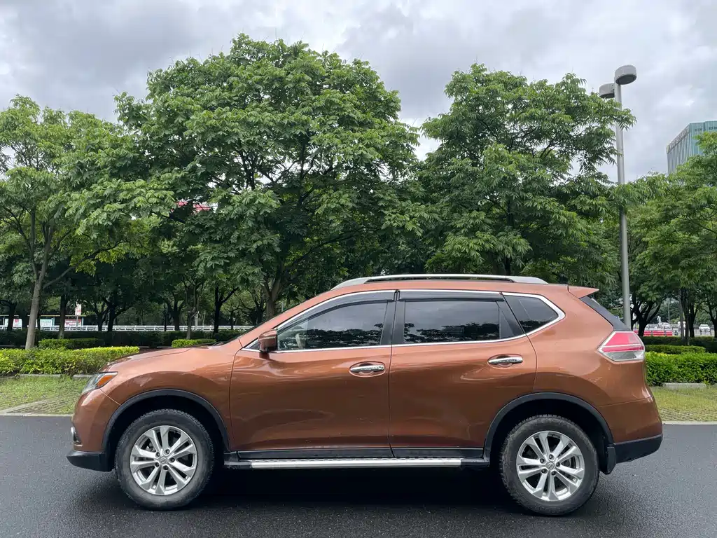 Nissan X-Trail 2015 — фото 11