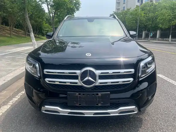 Mercedes-Benz GLB 2021