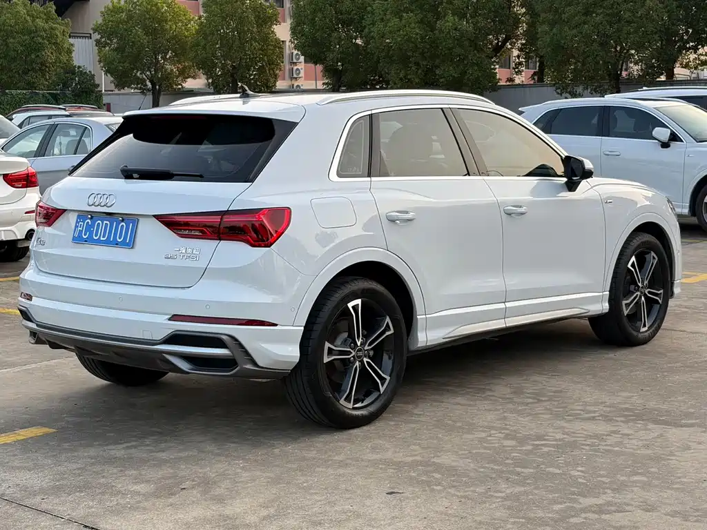 Audi Q3 2022