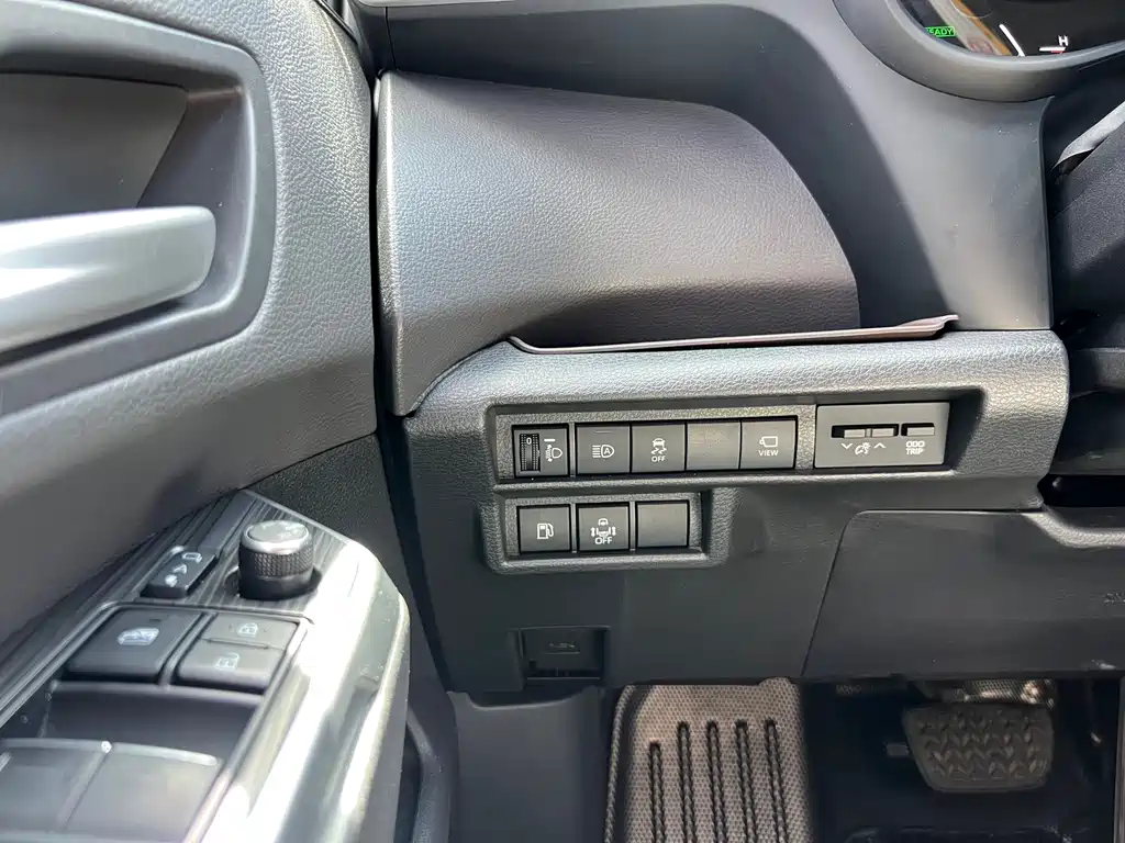 Toyota Sienna 2025 — фото 17