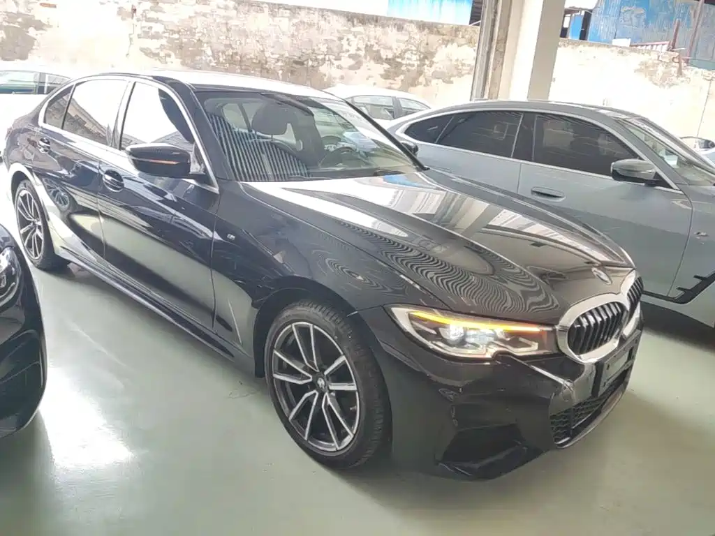 BMW 3 Series 2022