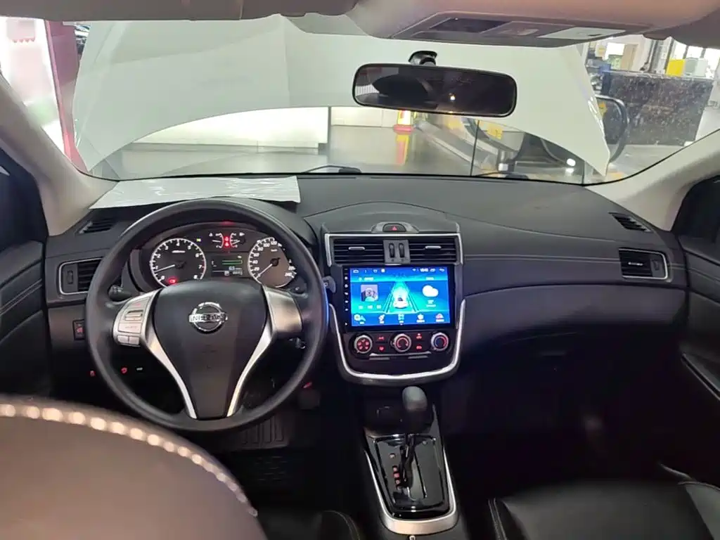 Nissan Tiida 2022 — фото 10