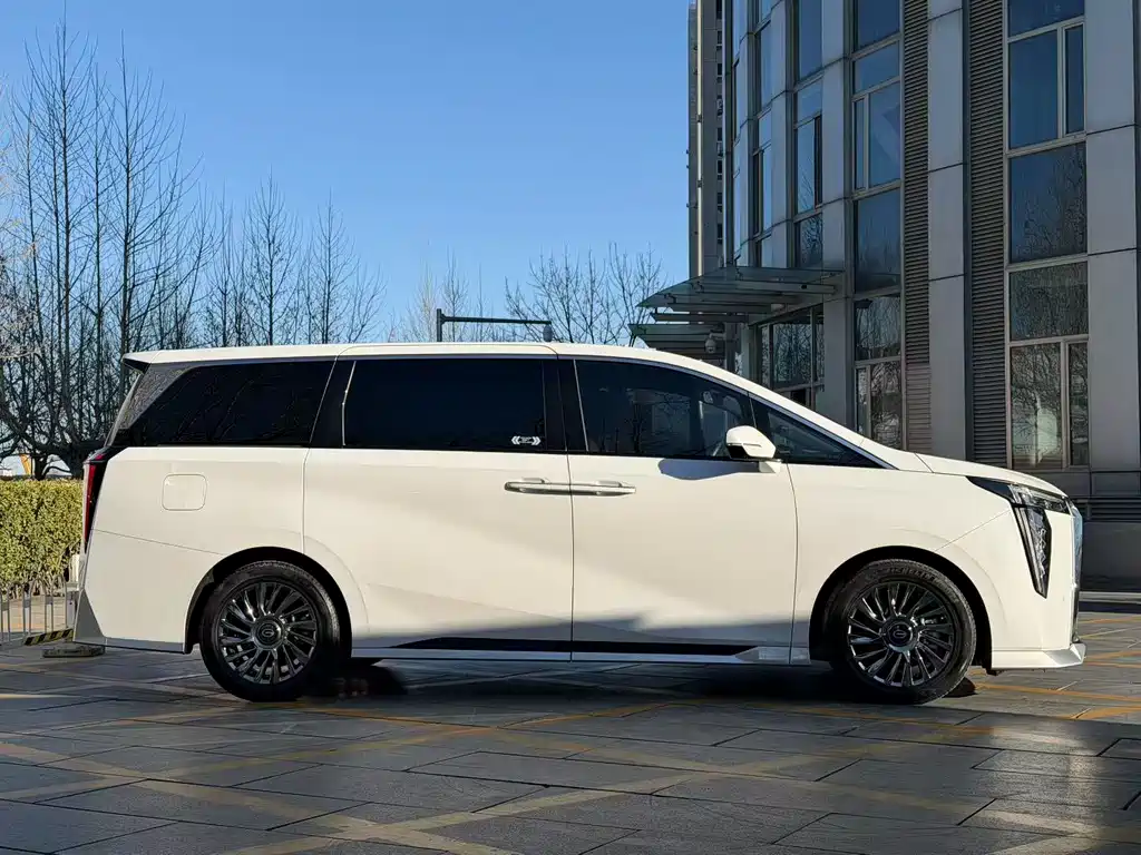 GAC Motor Trumpchi M8 2023