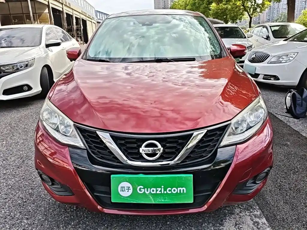 Nissan Tiida 2017 — фото 3
