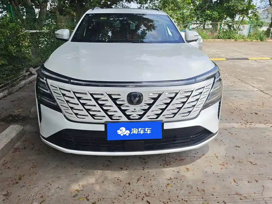 Changan CS75 PLUS 2025 — фото 2