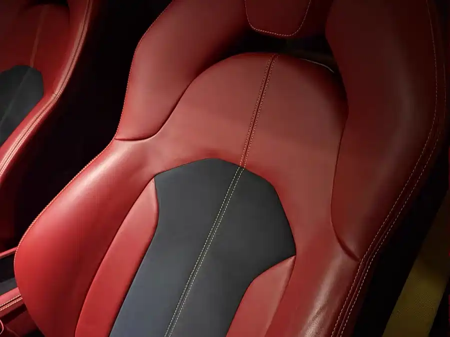 Ferrari F8 2021 — фото 4