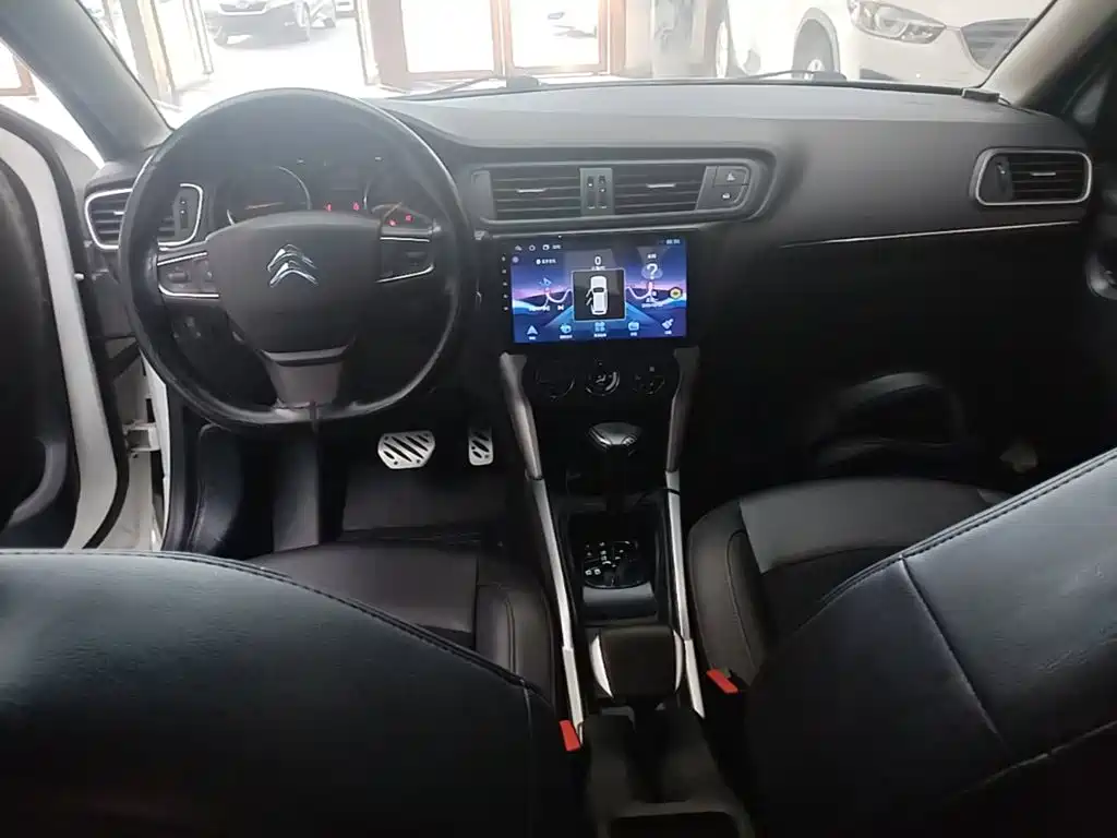 Citroën C3-XR 2018 — фото 10