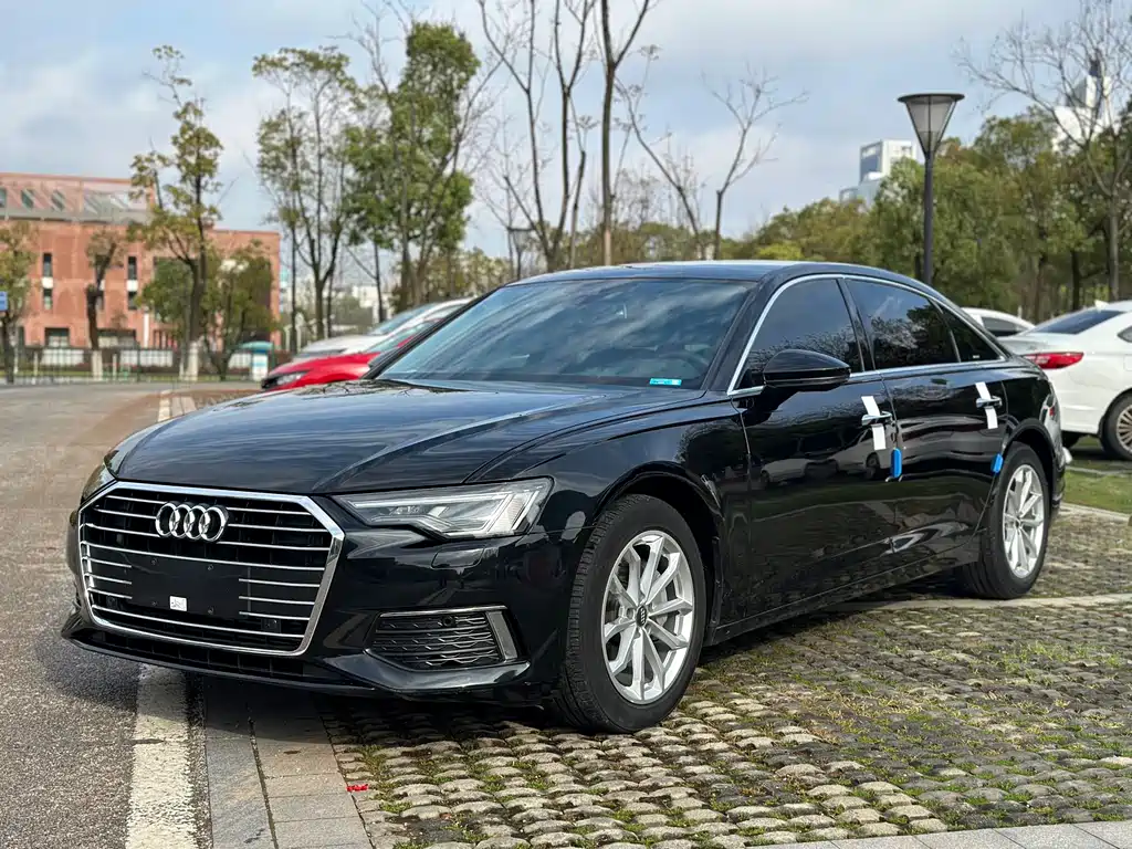 Audi A6L 2020 — фото 1