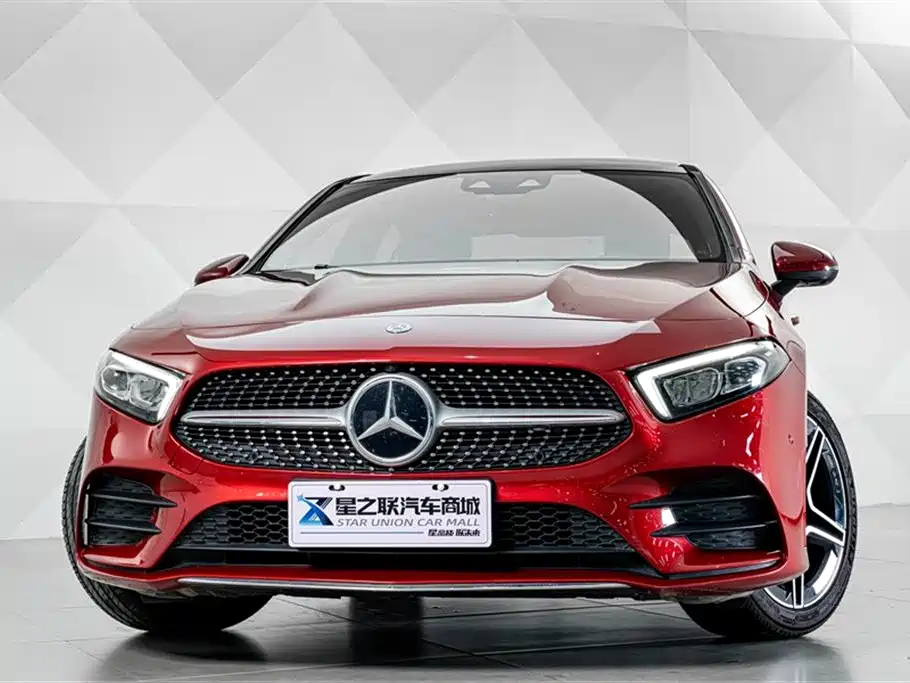 Mercedes-Benz A-Class 2019 — фото 3