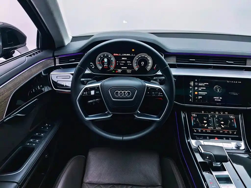 Audi A8 2025 — фото 13