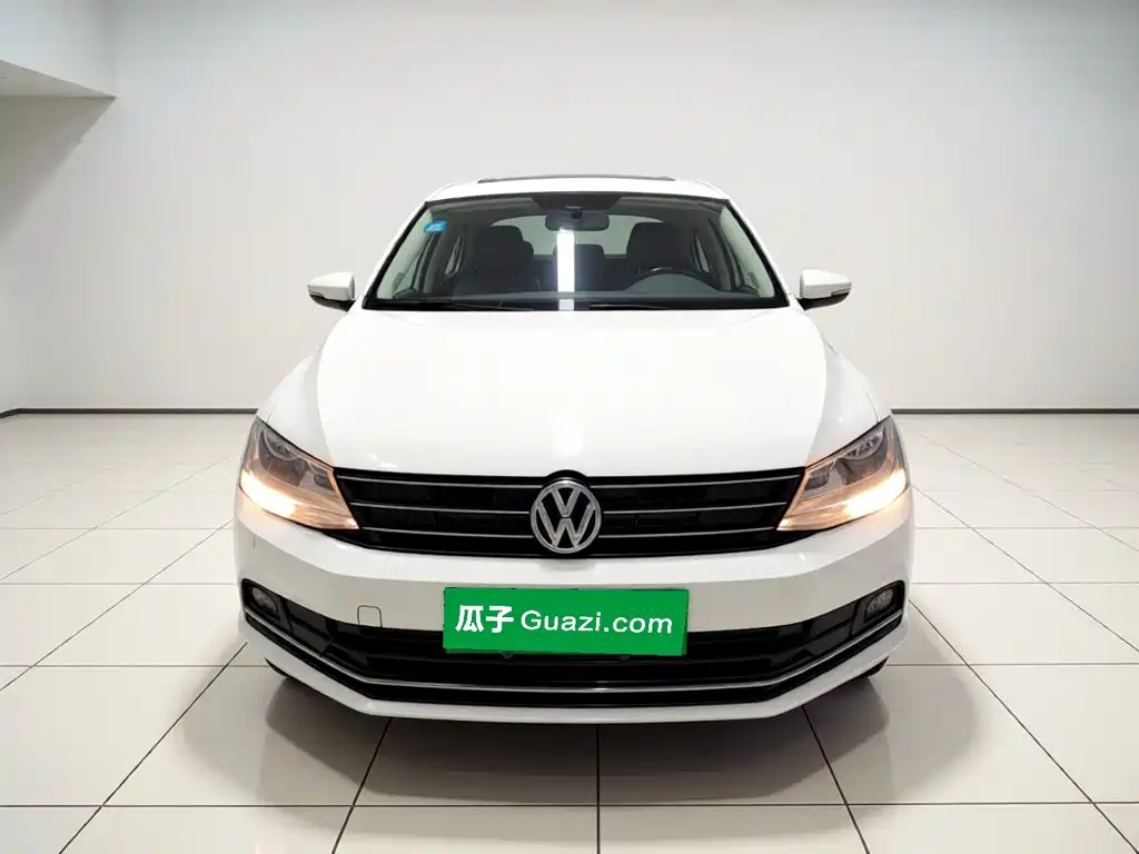 Volkswagen Sagitar 2017 — фото 24