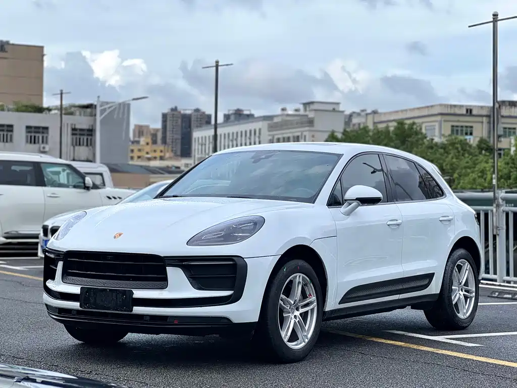 Porsche Macan 2023 — фото 2