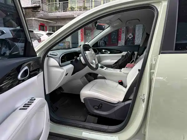 Geely Galaxy Starwish 2025