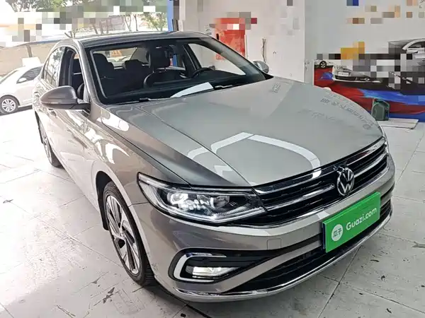 Volkswagen Bora 2023