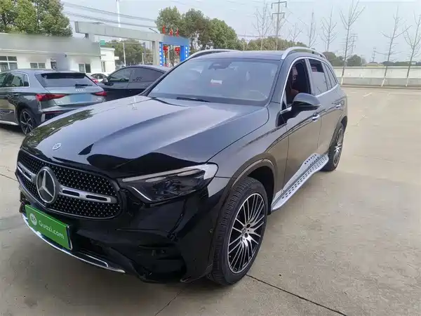 Mercedes-Benz GLC 2023