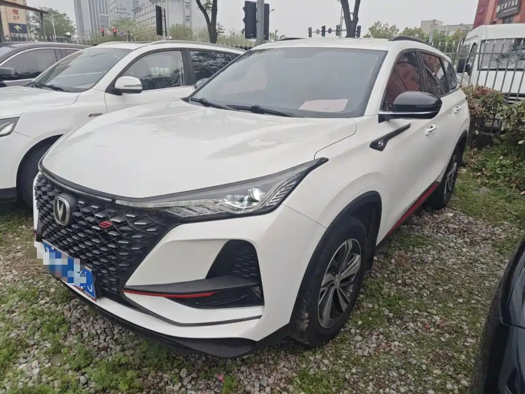 Changan CS75PLUS 2020 — фото 1