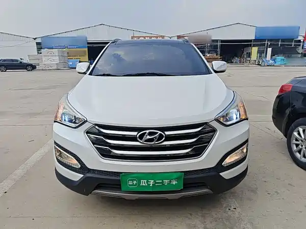 Hyundai Santa Fe 2015