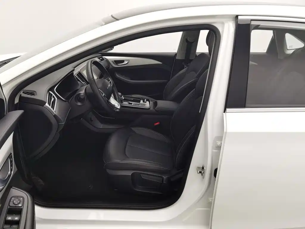 Roewe i6 MAX New Energy 2026 — фото 10
