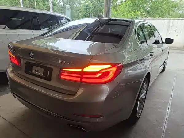 BMW 5 Series 2020