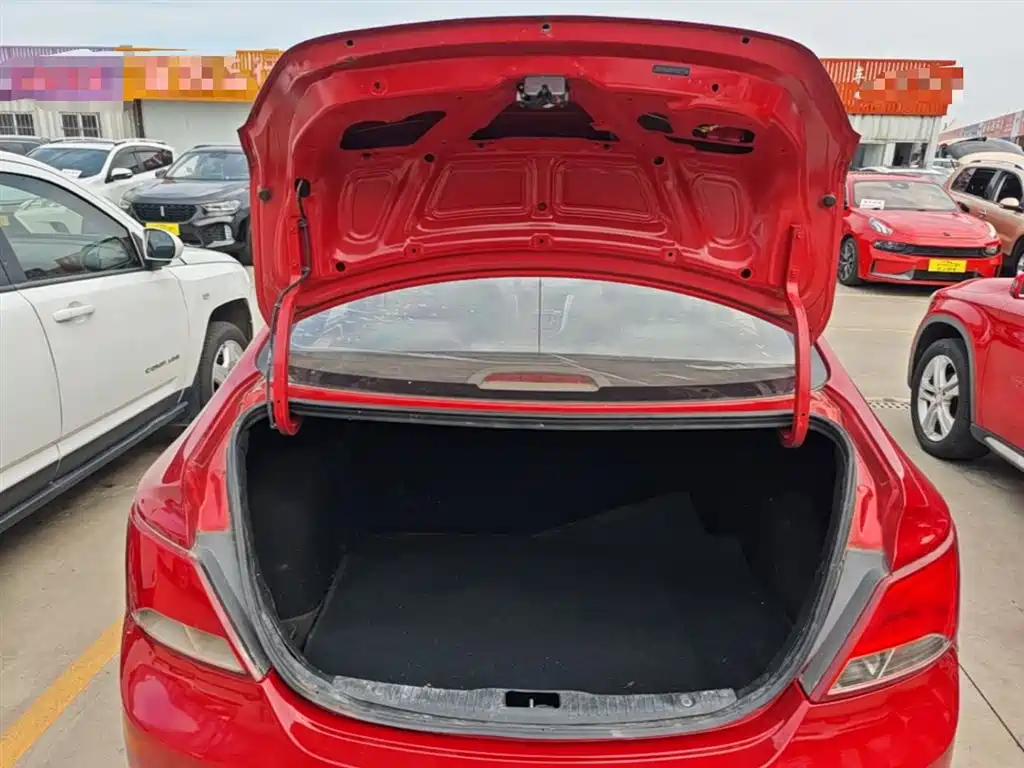 Hyundai Verna 2015 — фото 19