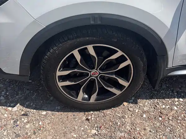 Roewe RX5 2016