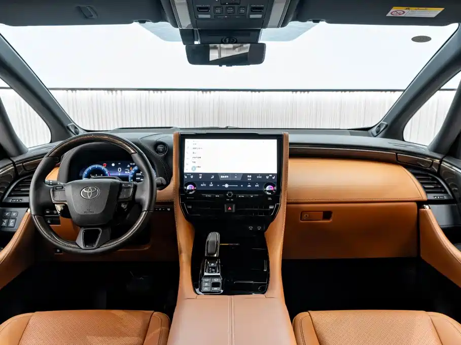 Toyota Alphard 2025 — фото 16