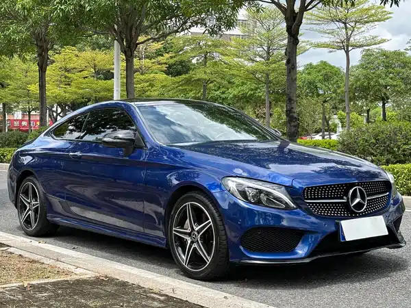 Mercedes-Benz C-Class 2019