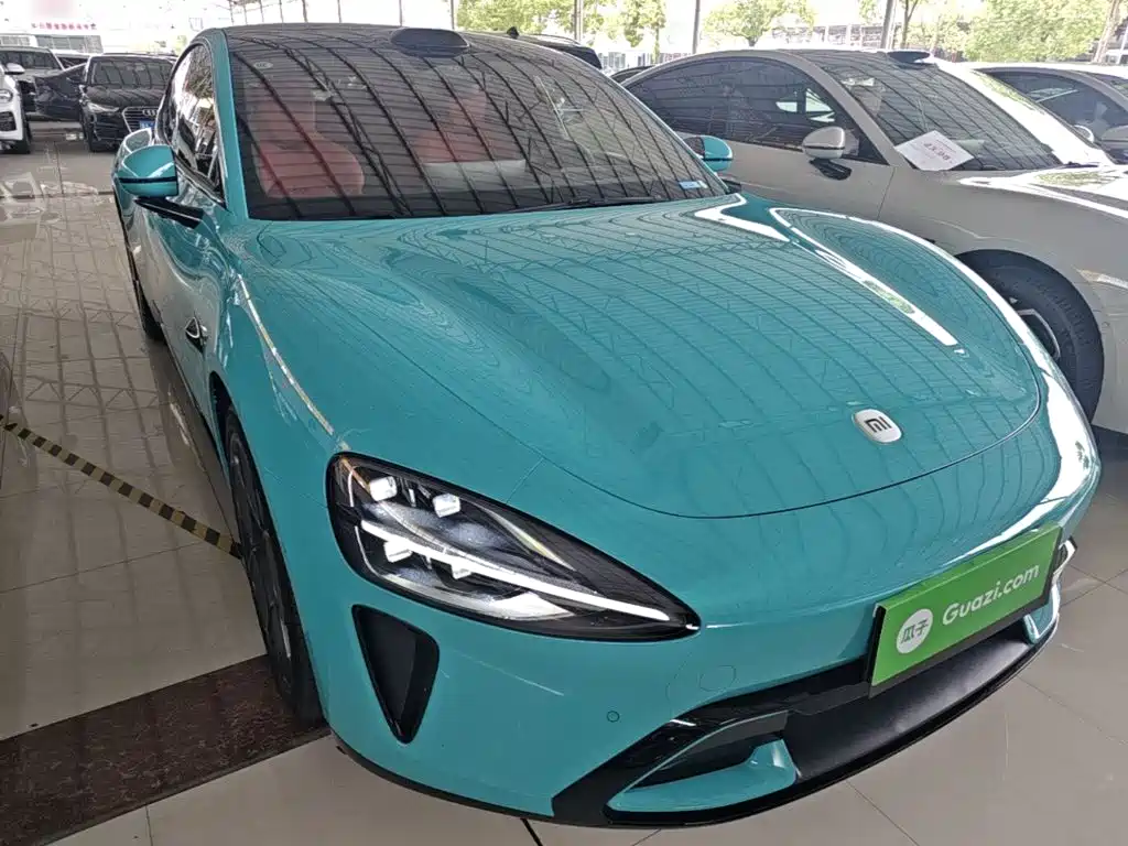 Xiaomi SU7 2025