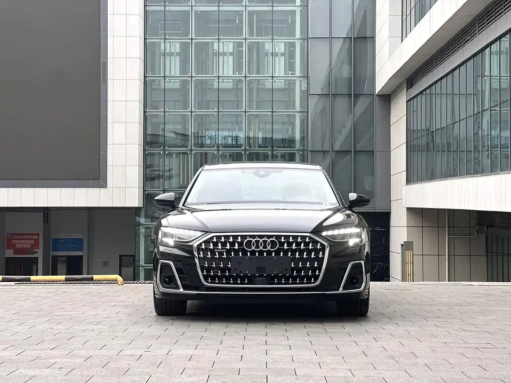 Audi A8 2024 — фото 2