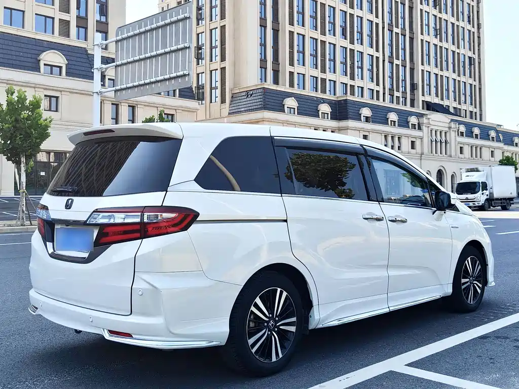 Honda Odyssey 2020 — фото 15