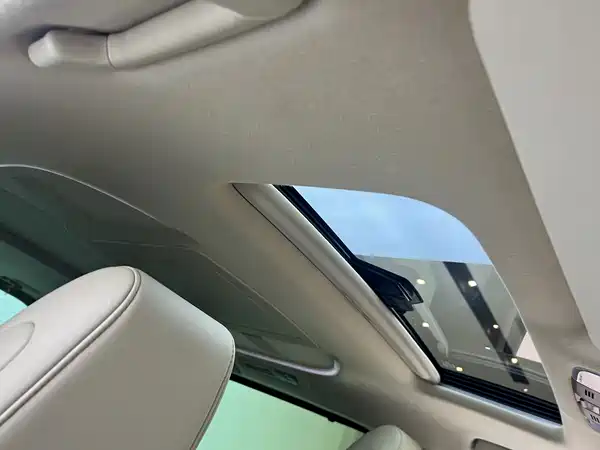 Toyota Alphard 2022