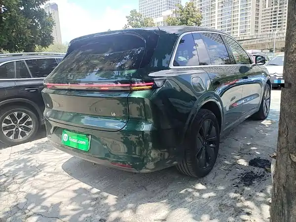Li Auto L6 2024