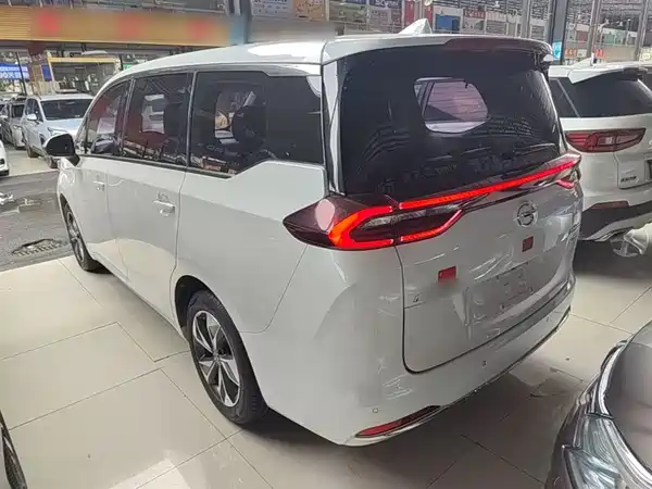 GAC Trumpchi M6 2023