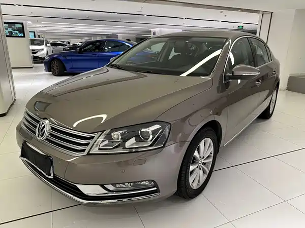 Volkswagen Magotan 2013