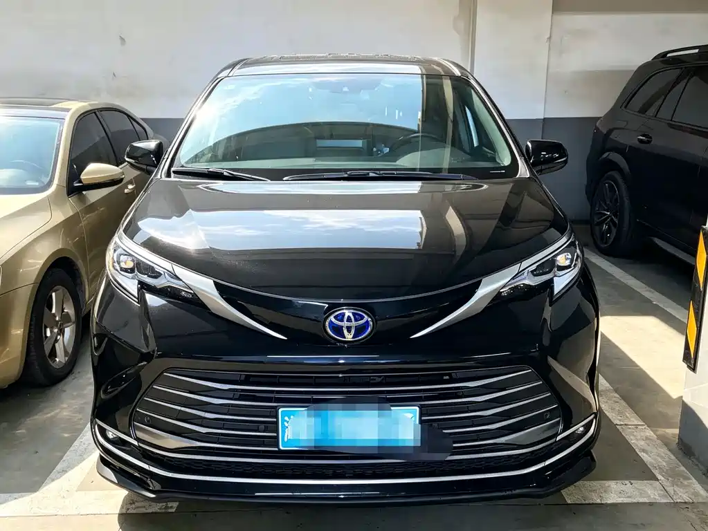 Toyota Sienna 2022