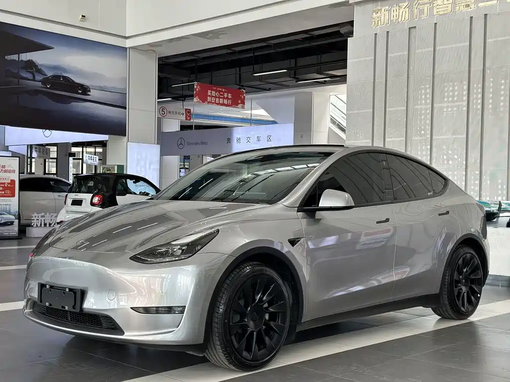 Tesla Model Y 2022 — фото 1