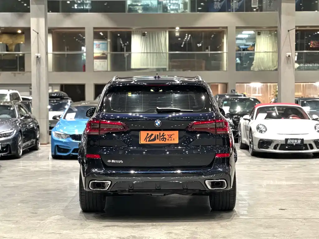 BMW X5 2023 — фото 17