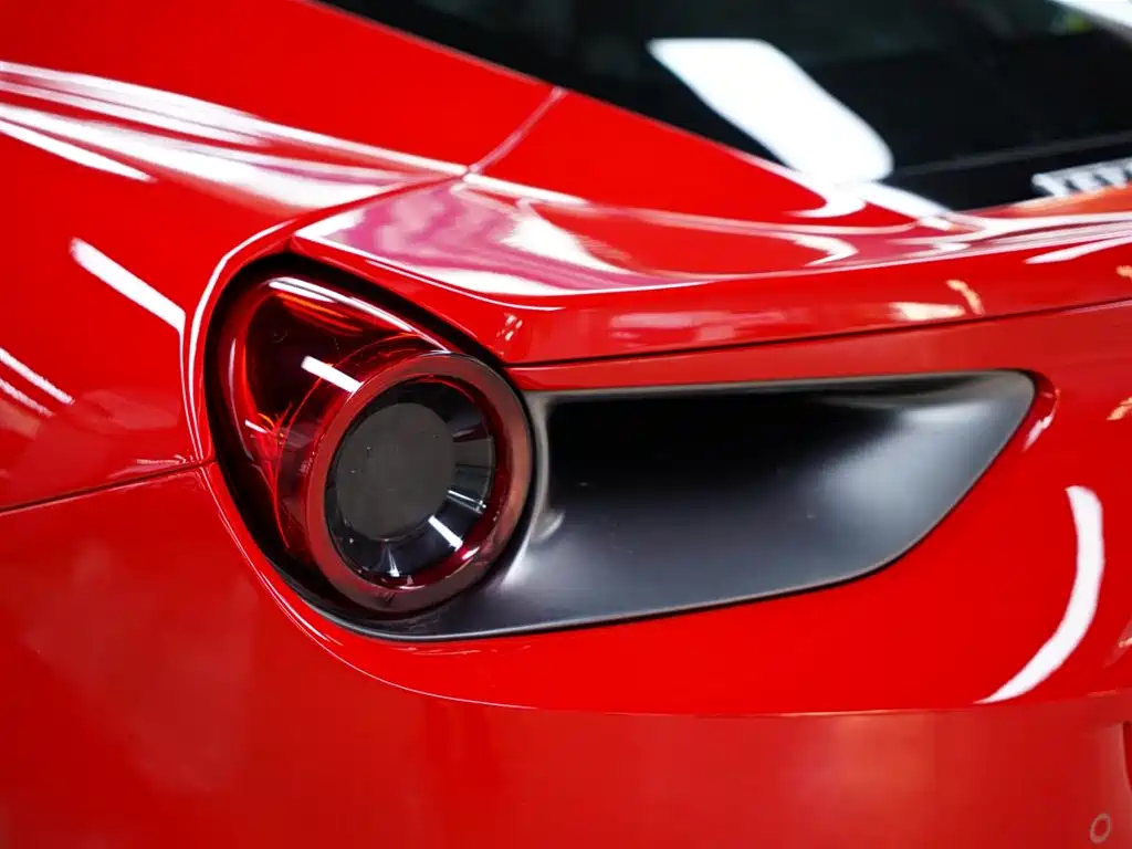 Ferrari 488 2017 — фото 3