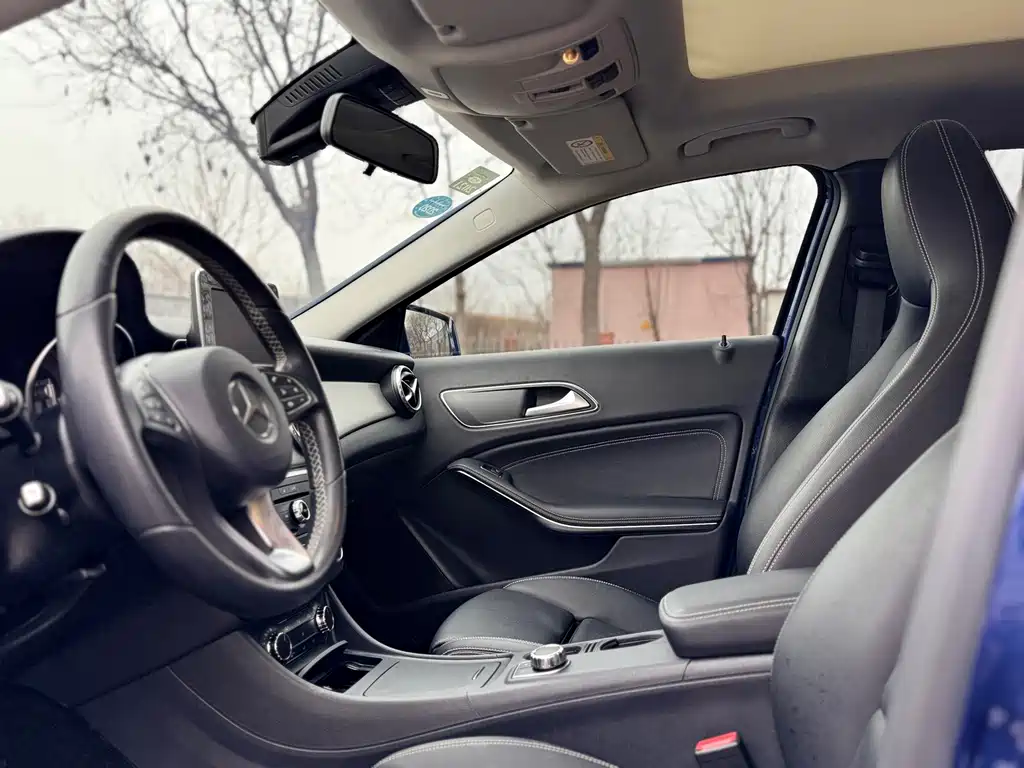 Mercedes-Benz GLA 2017 — фото 10