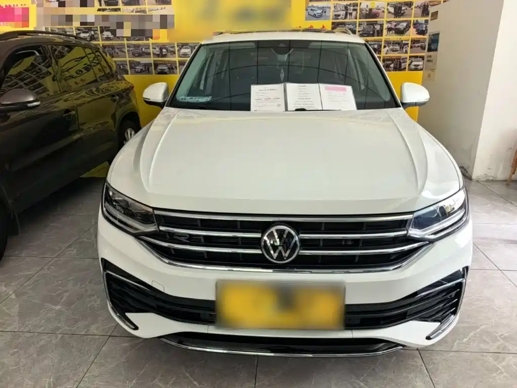 Volkswagen Tiguan L 2023
