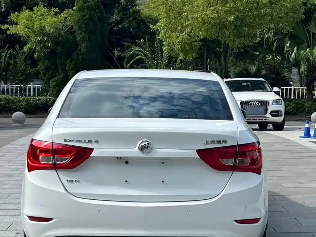 Buick Excelle 2015