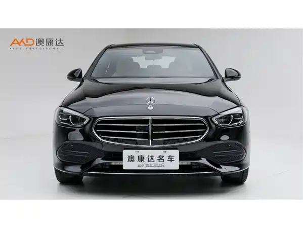 Mercedes-Benz C-Class 2024