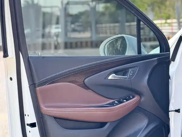 Buick Envision Plus 2017