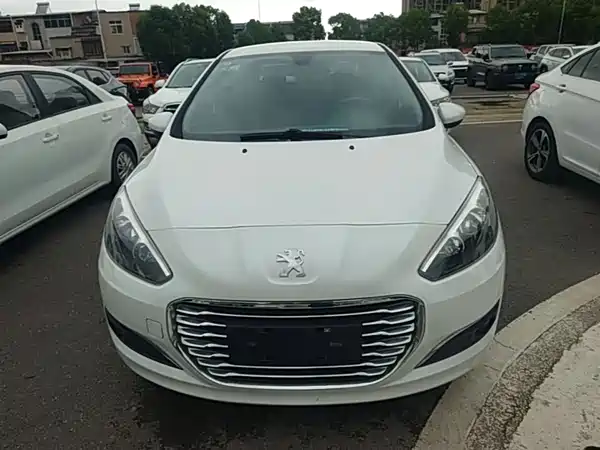 Peugeot 308 2014