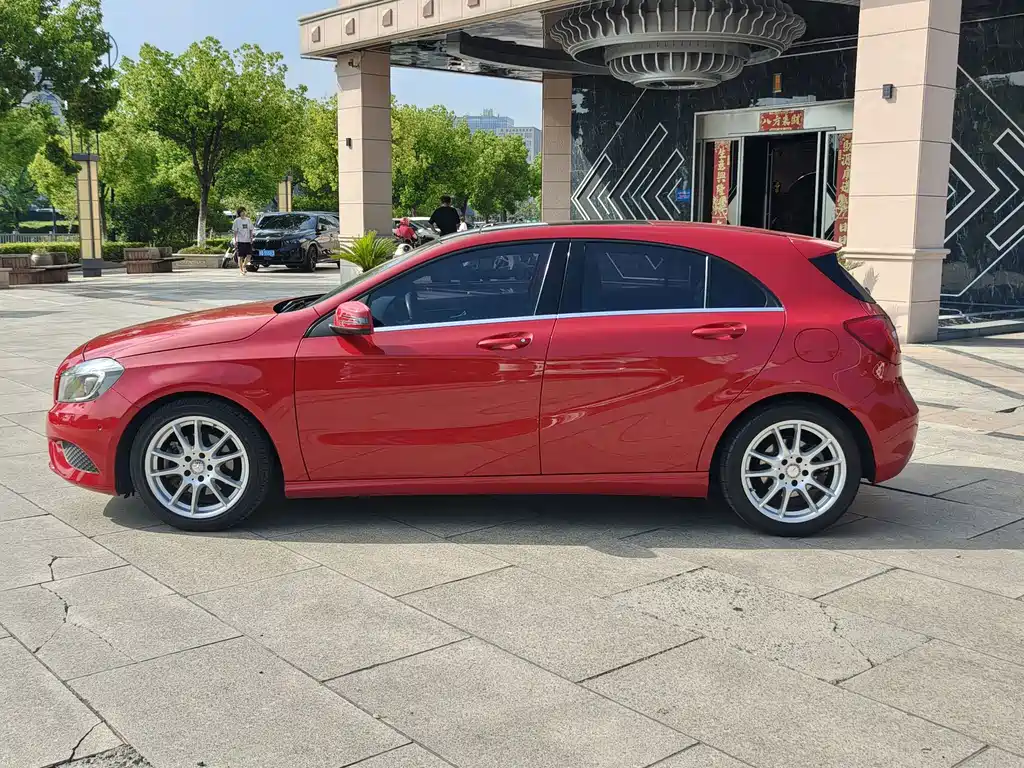Mercedes-Benz A-Class 2016