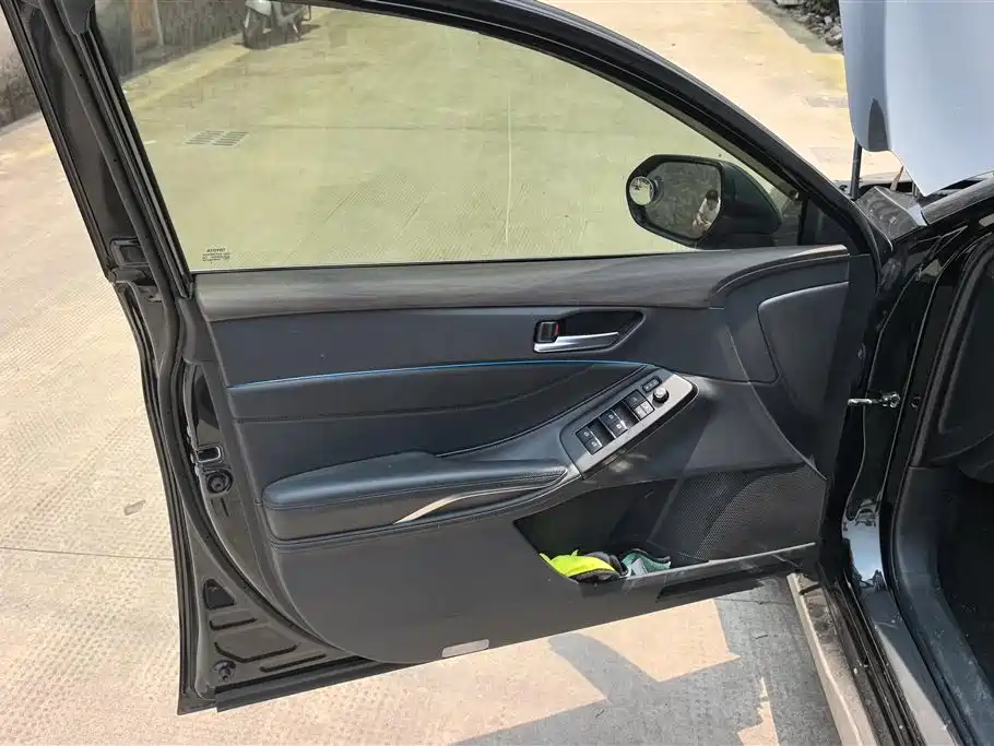 Toyota Avalon 2024