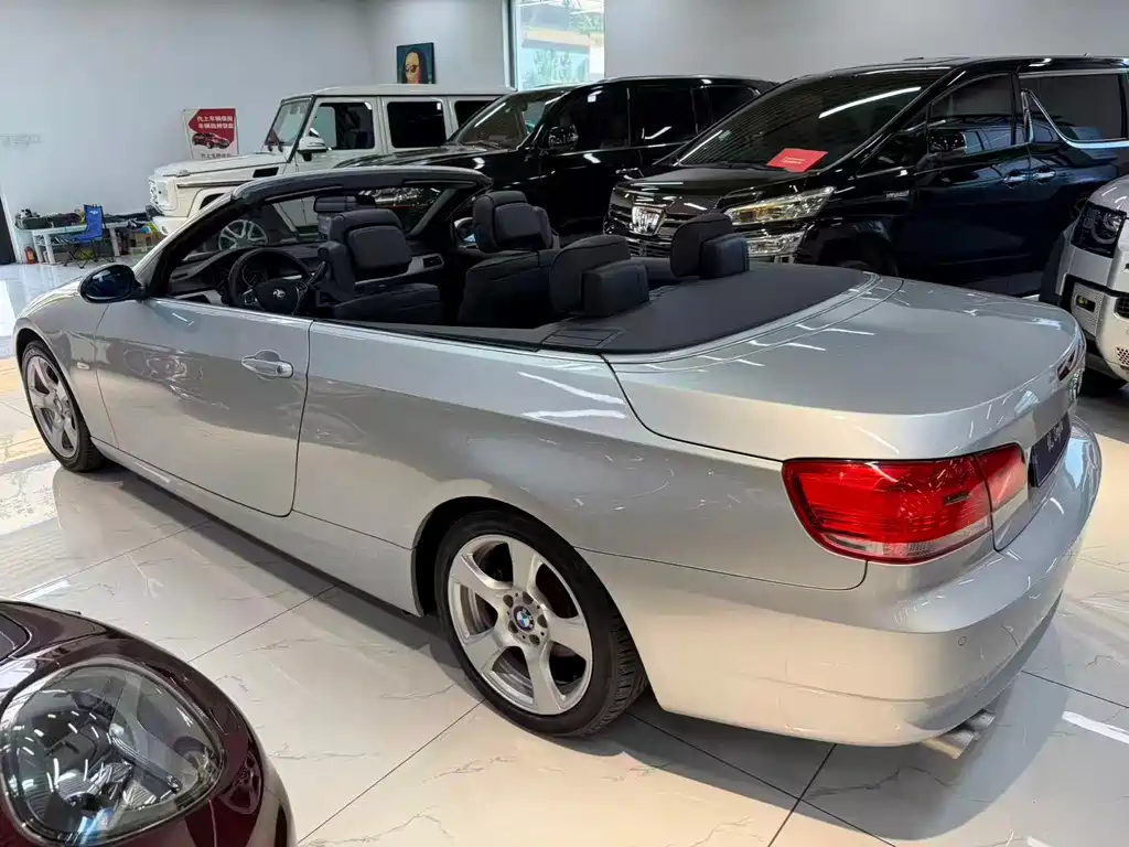 BMW 3 Series 2009