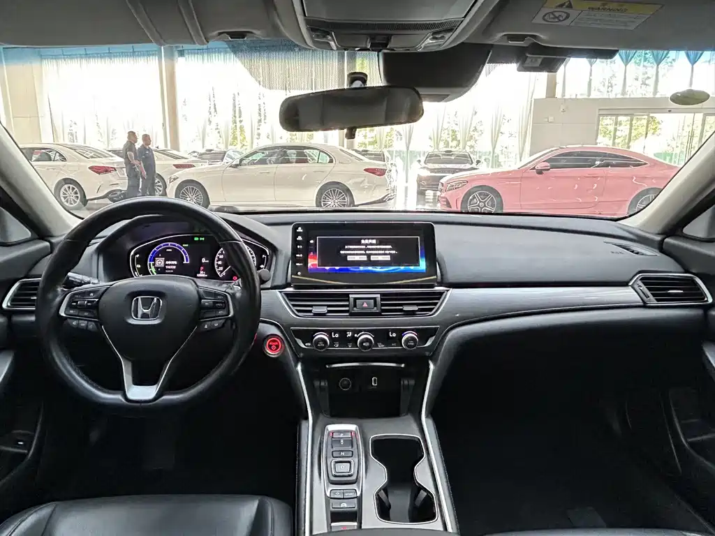Honda Accord 2023 — фото 15