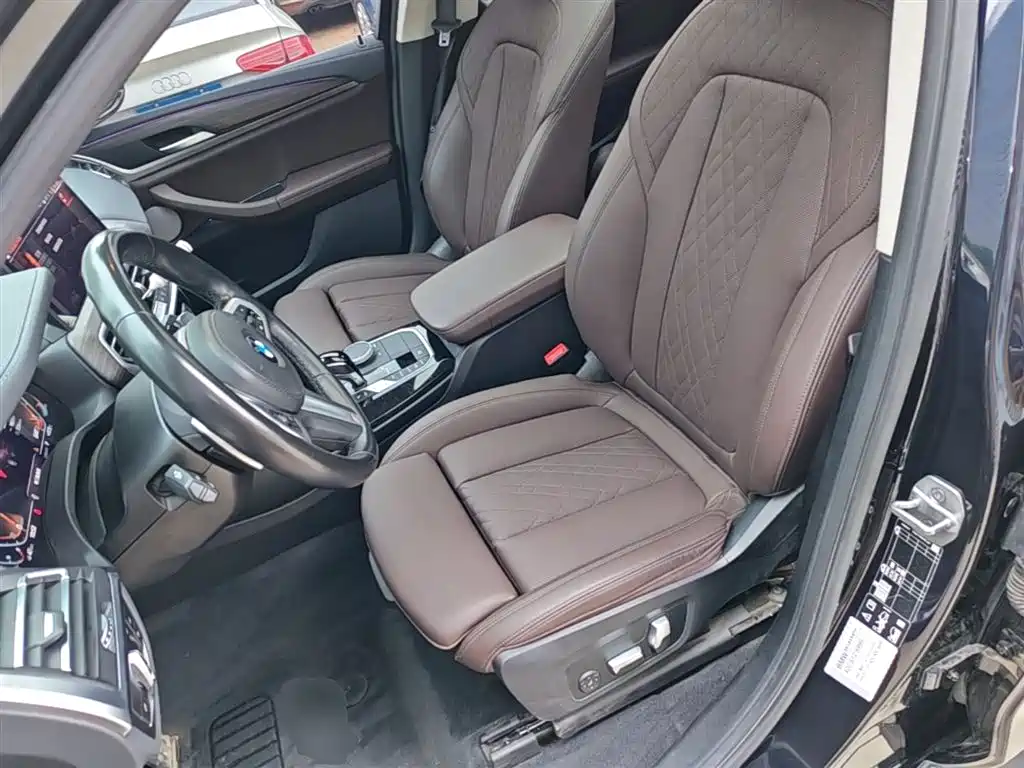 BMW X3 2022 — фото 15